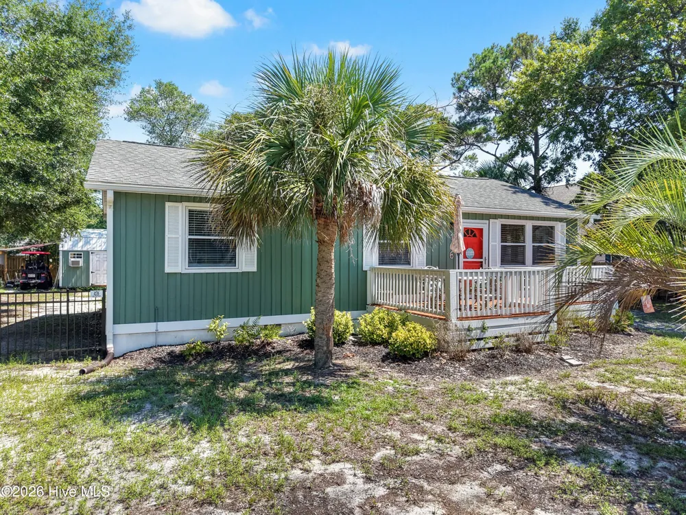 146 NE 5th Street Oak Island, NC 28465