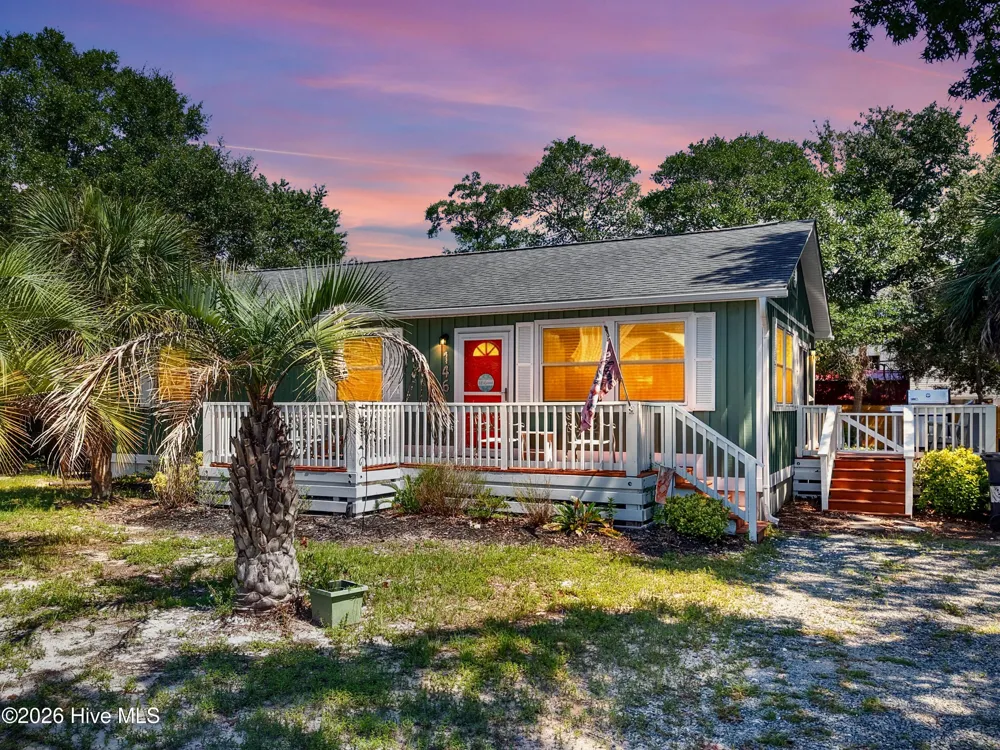 146 NE 5th Street Oak Island, NC 28465