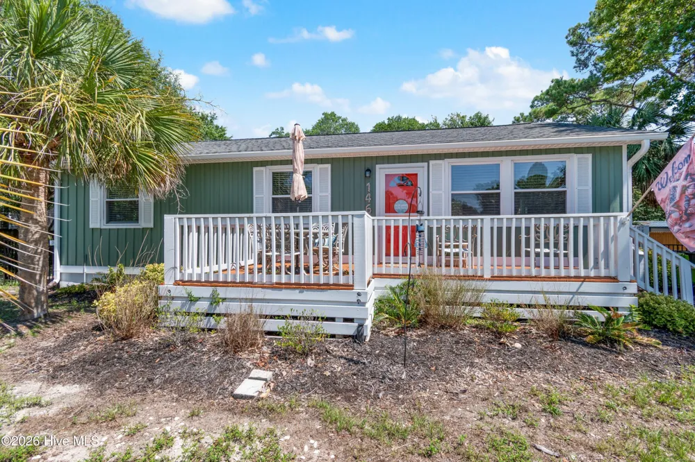 146 NE 5th Street Oak Island, NC 28465
