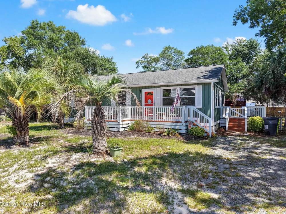 146 NE 5th Street Oak Island, NC 28465
