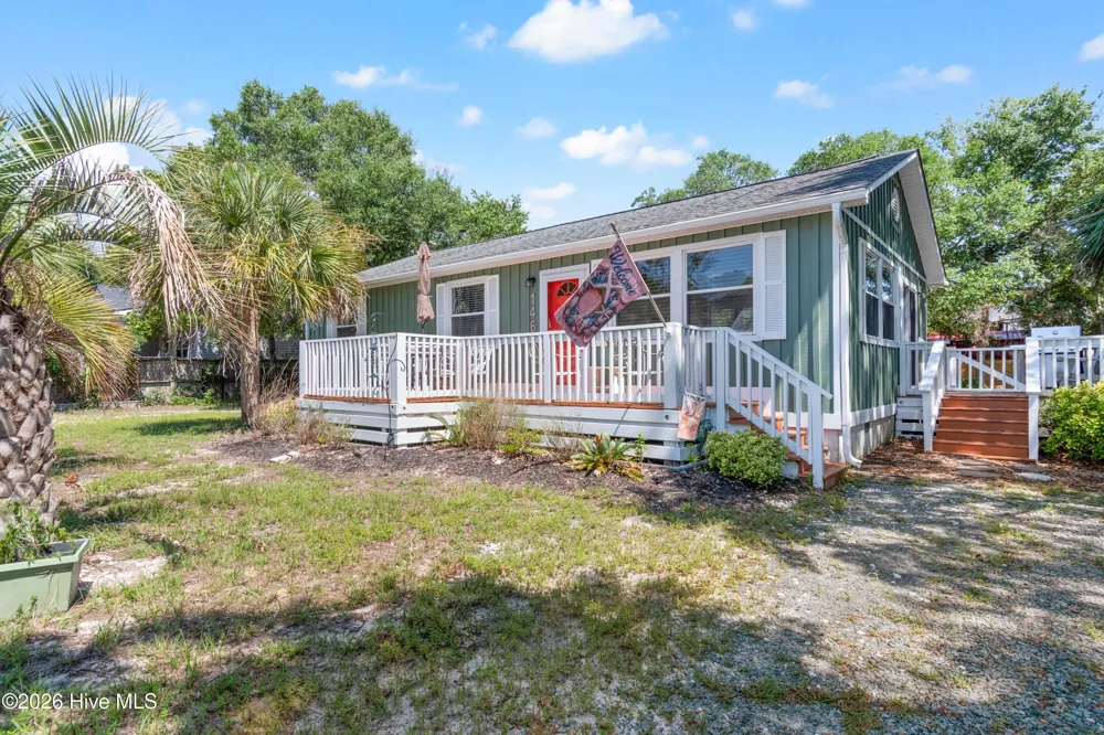146 NE 5th Street Oak Island, NC 28465