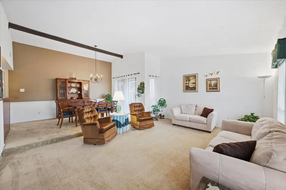 7205 Cloverglen Drive Dallas, TX 75249