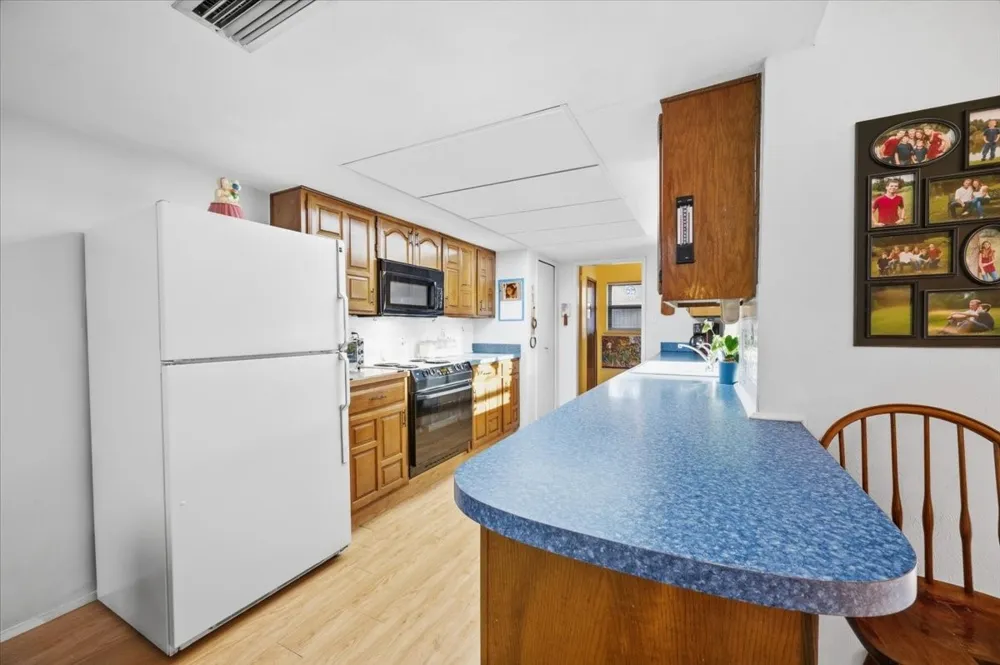 7205 Cloverglen Drive Dallas, TX 75249