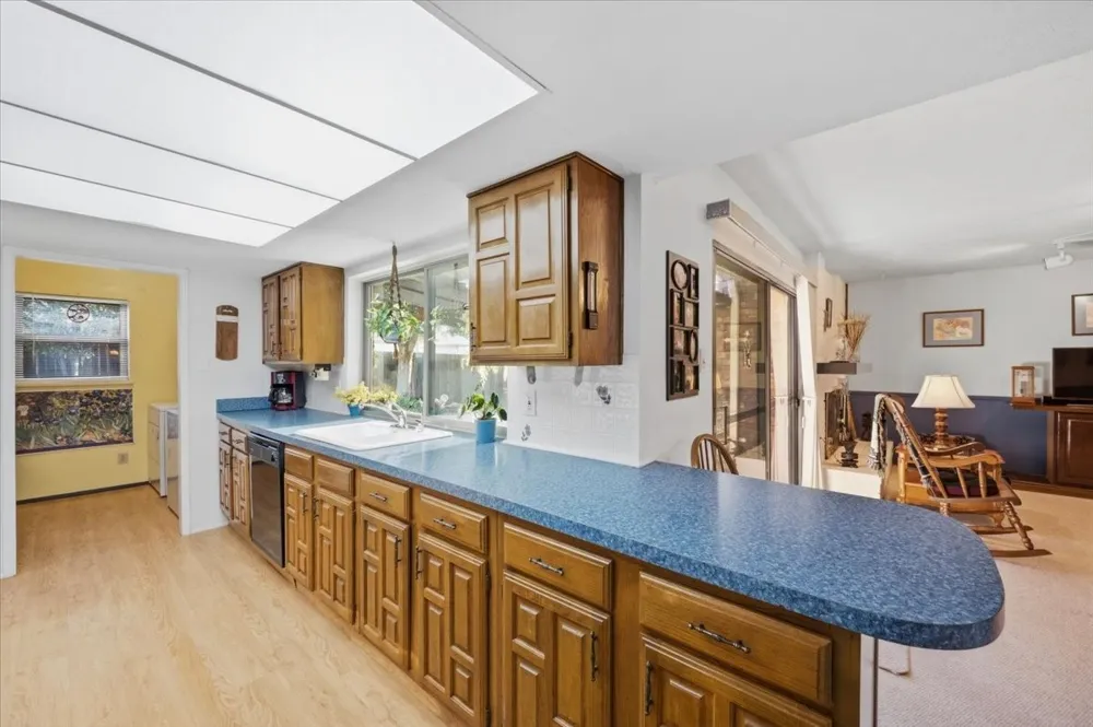 7205 Cloverglen Drive Dallas, TX 75249