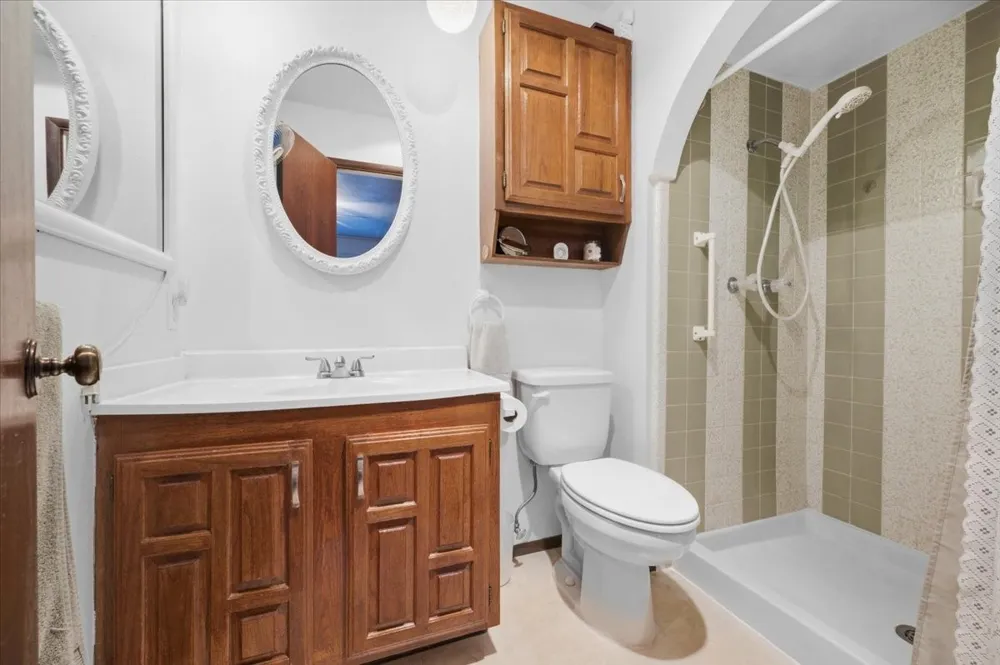 7205 Cloverglen Drive Dallas, TX 75249