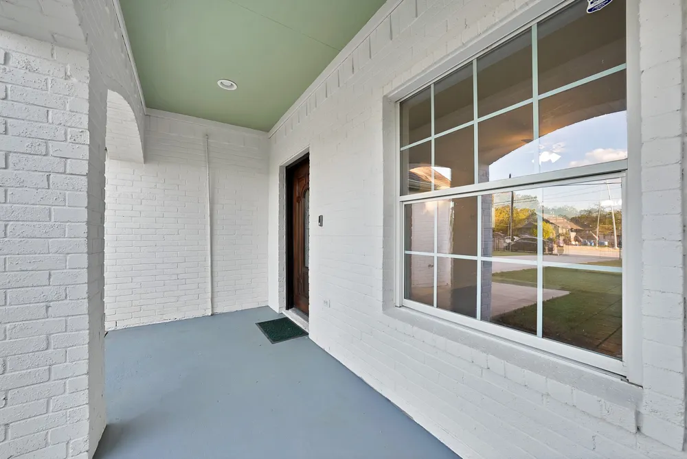 3022 Canada Drive Dallas, TX 75212