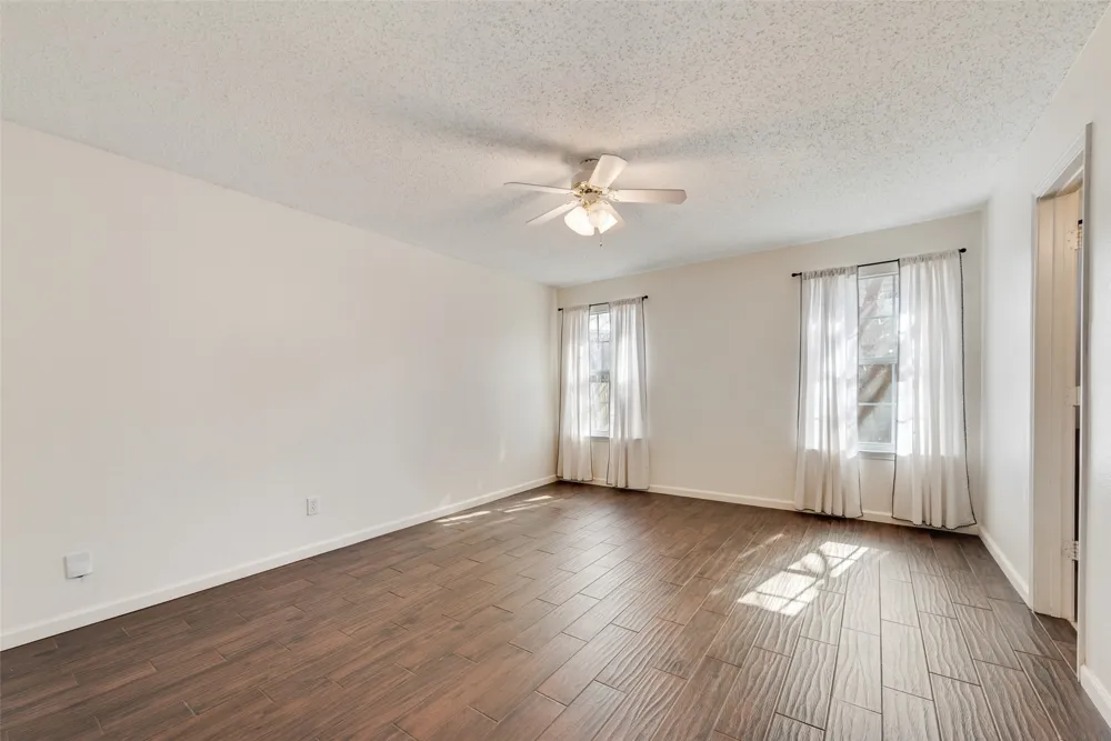 2528 Big Spring Drive Fort Worth, TX 76120