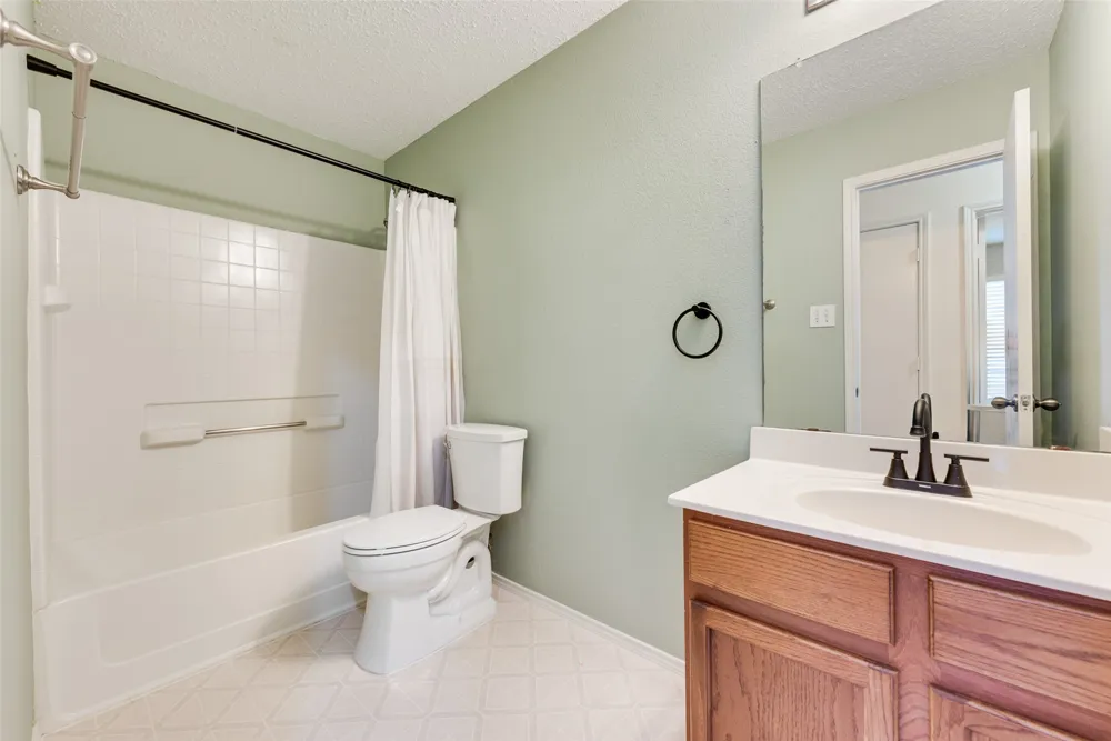 2528 Big Spring Drive Fort Worth, TX 76120