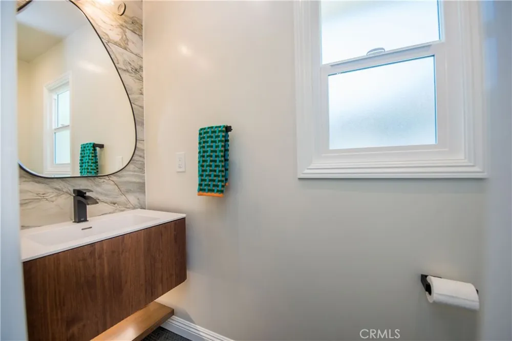 556 Billow San Dimas, CA 91773