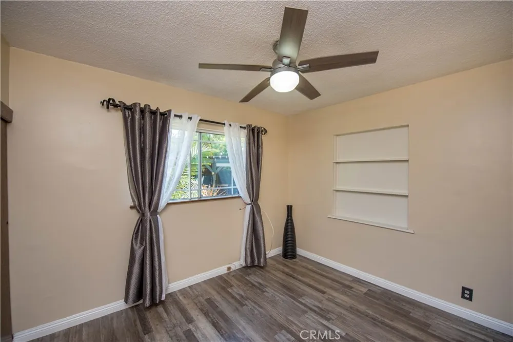 556 Billow San Dimas, CA 91773