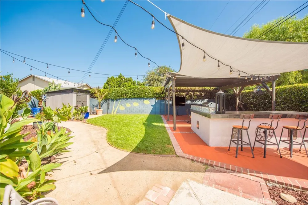 556 Billow San Dimas, CA 91773