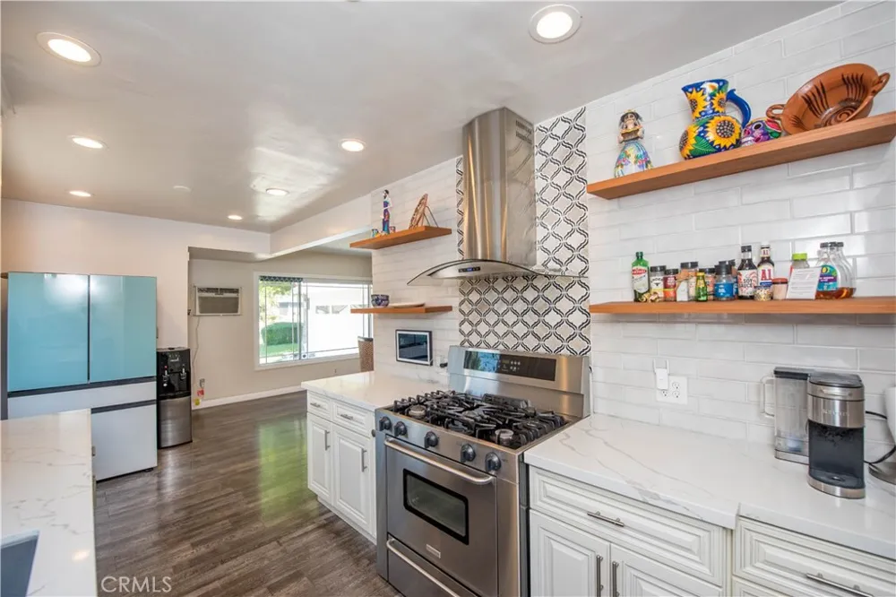 556 Billow San Dimas, CA 91773