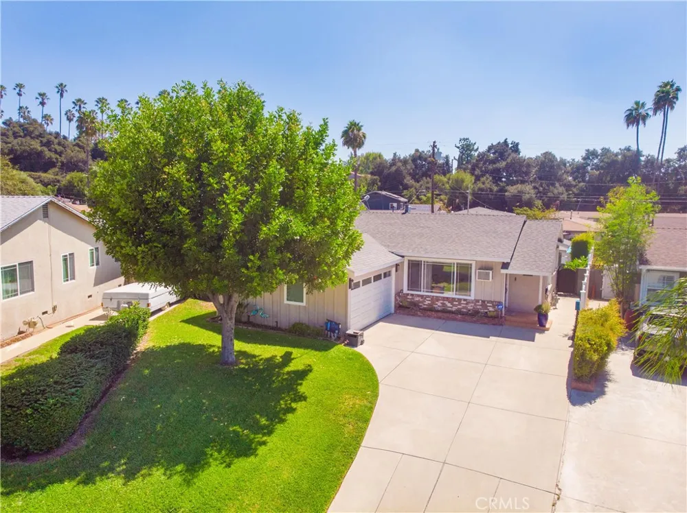556 Billow San Dimas, CA 91773