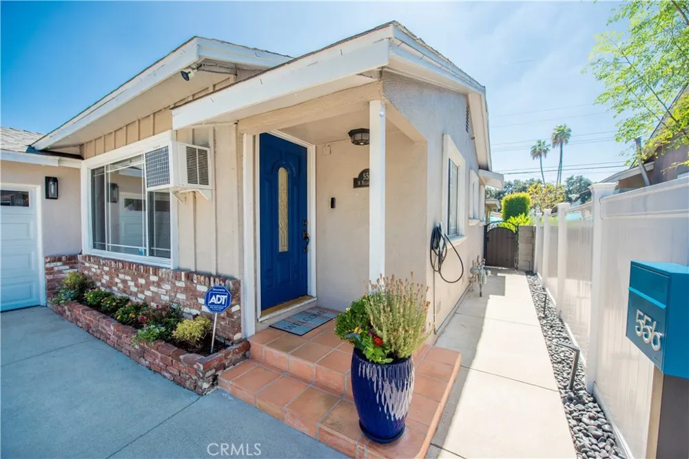 556 Billow San Dimas, CA 91773