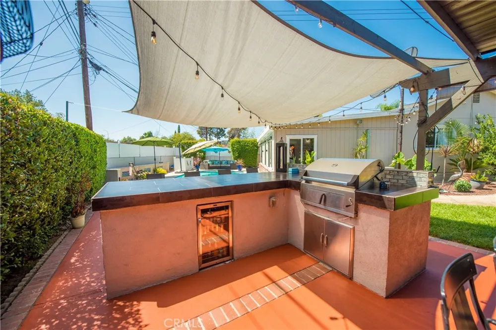 556 Billow San Dimas, CA 91773