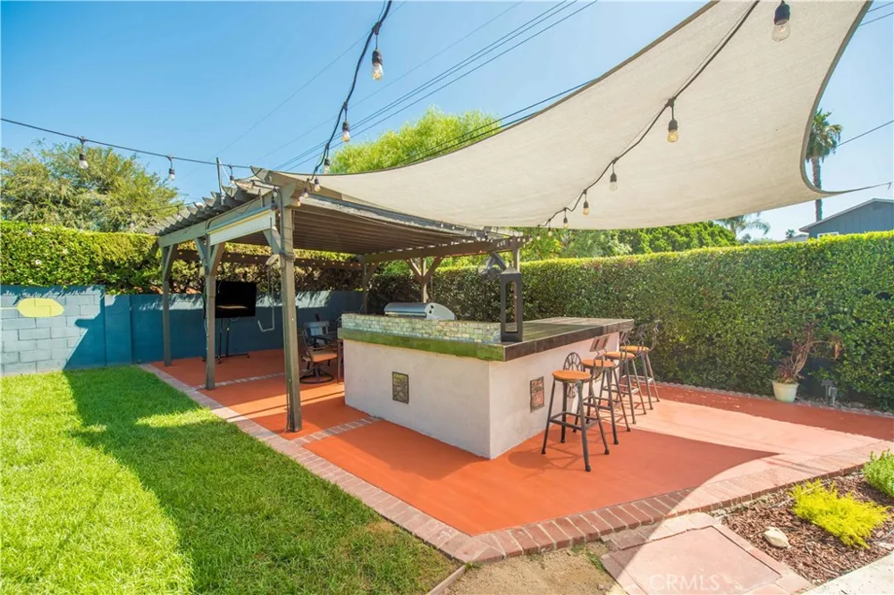 556 Billow San Dimas, CA 91773
