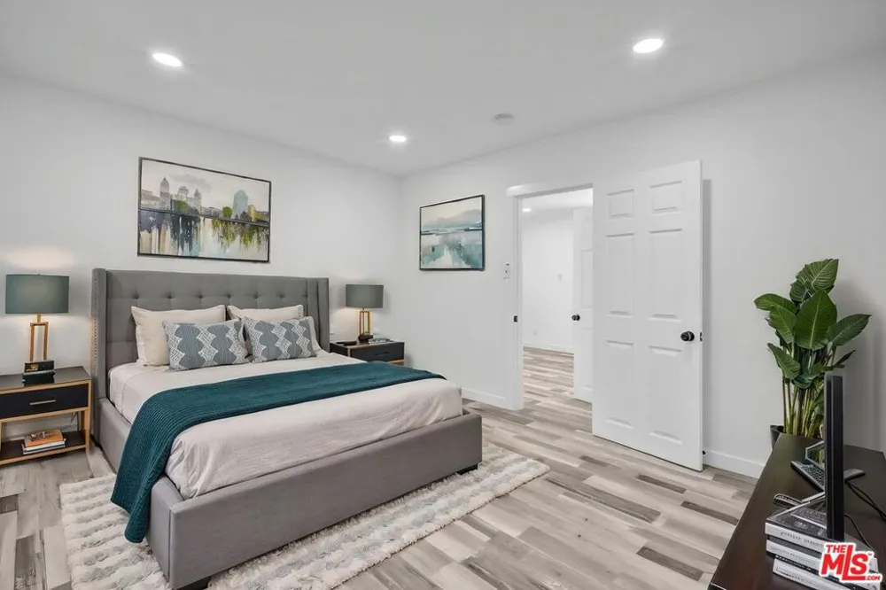 425 Eastern Avenue Los Angeles, CA 90022
