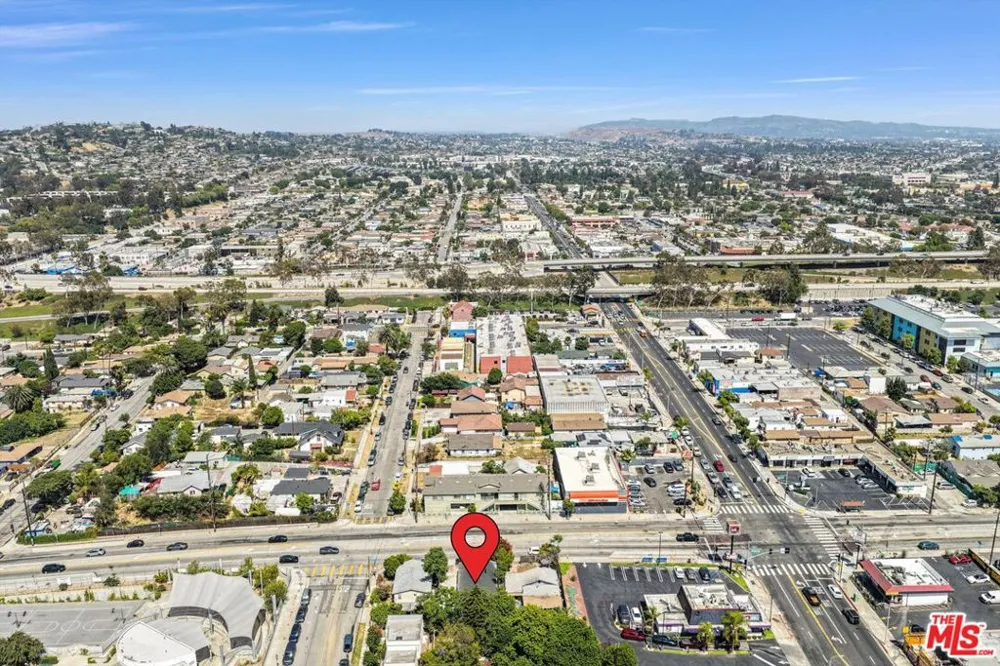 425 Eastern Avenue Los Angeles, CA 90022