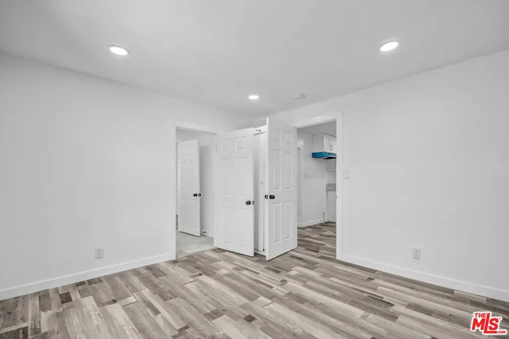 425 Eastern Avenue Los Angeles, CA 90022