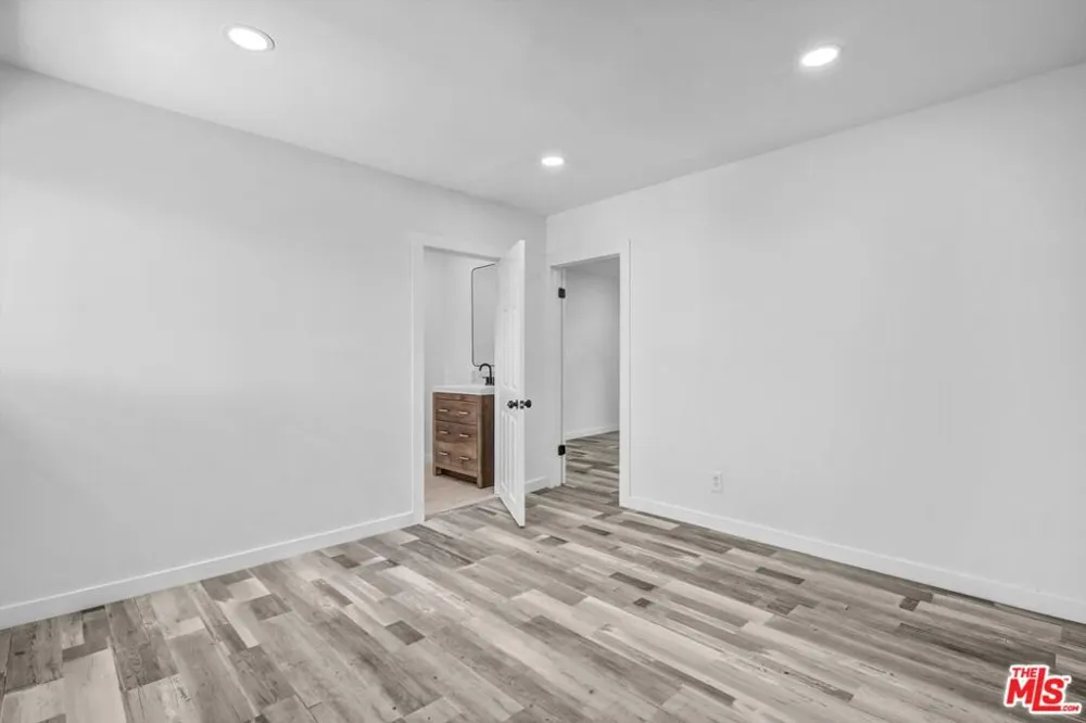 425 Eastern Avenue Los Angeles, CA 90022
