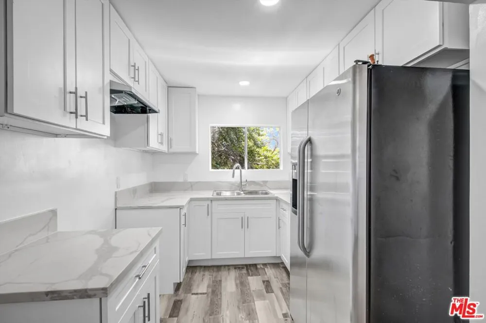 425 Eastern Avenue Los Angeles, CA 90022