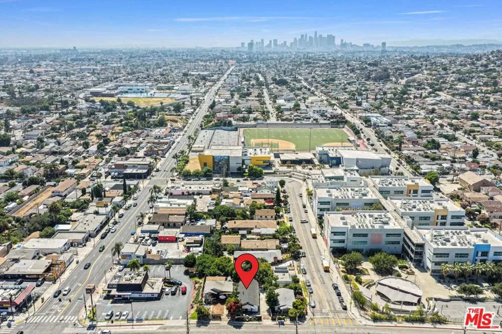 425 Eastern Avenue Los Angeles, CA 90022