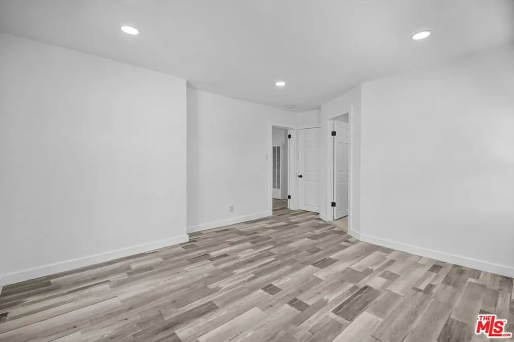 425 Eastern Avenue Los Angeles, CA 90022