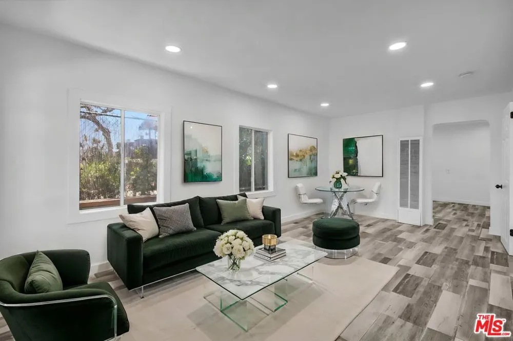 425 Eastern Avenue Los Angeles, CA 90022
