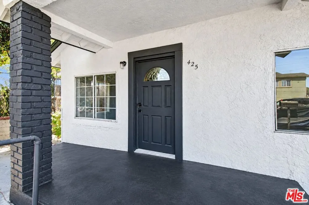 425 Eastern Avenue Los Angeles, CA 90022