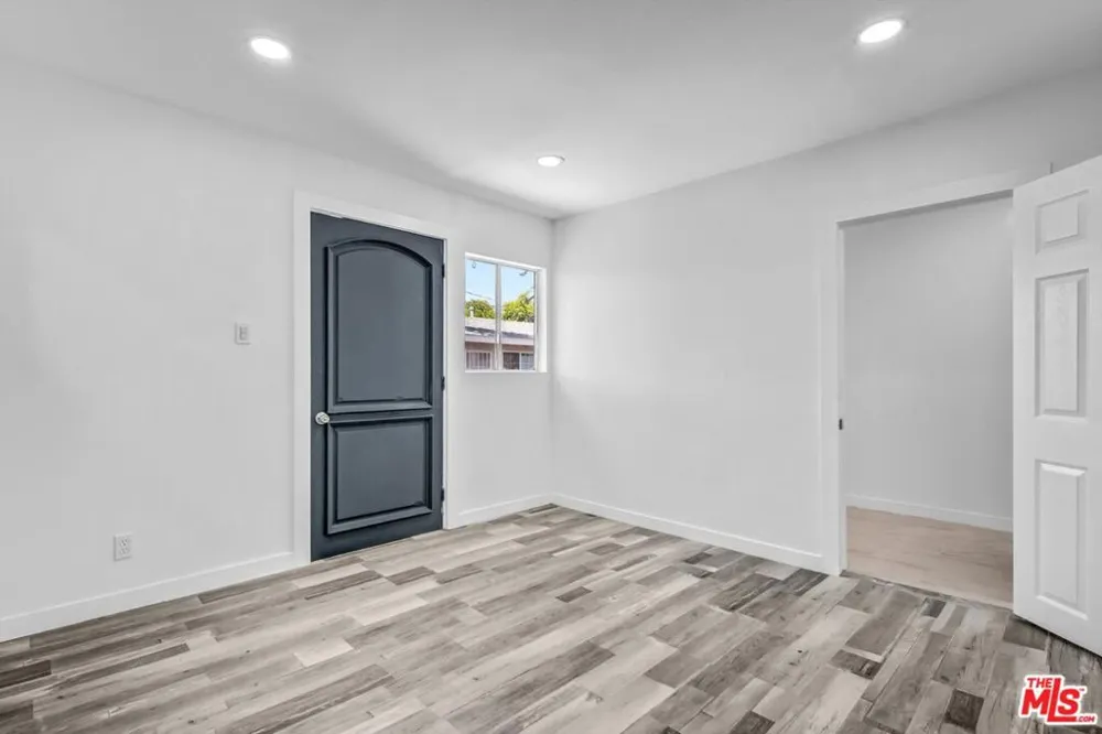 425 Eastern Avenue Los Angeles, CA 90022