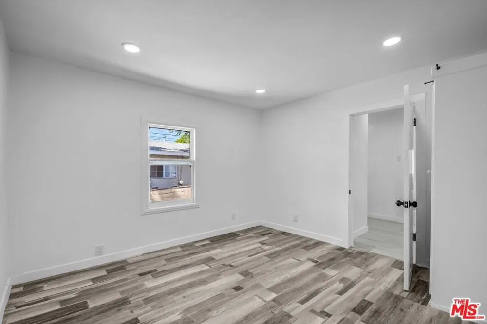 425 Eastern Avenue Los Angeles, CA 90022