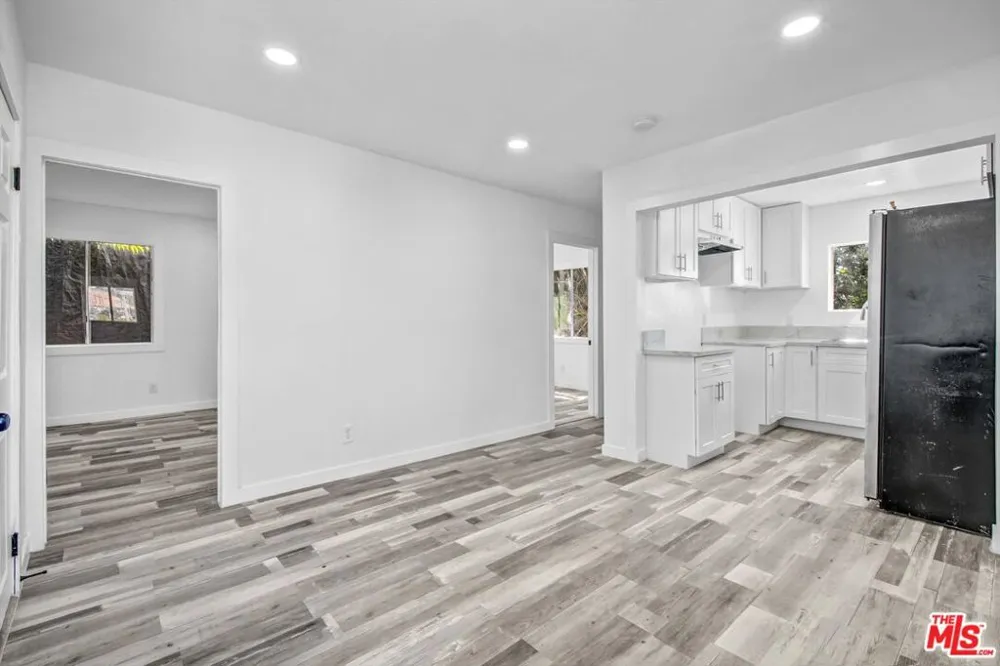 425 Eastern Avenue Los Angeles, CA 90022