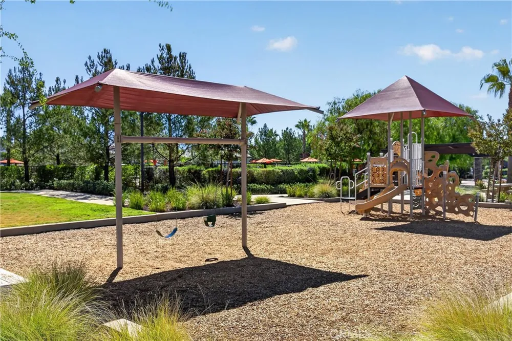 1754 Boysen Beaumont, CA 92223