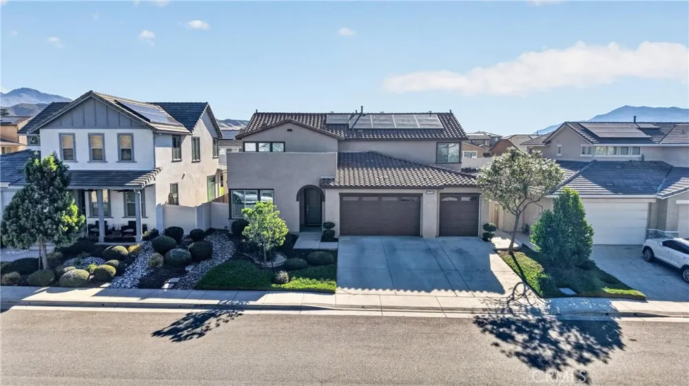1754 Boysen Beaumont, CA 92223