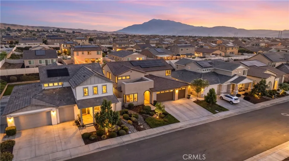 1754 Boysen Beaumont, CA 92223