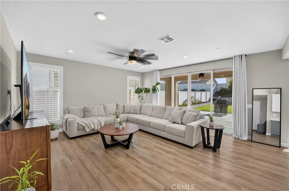 1754 Boysen Beaumont, CA 92223