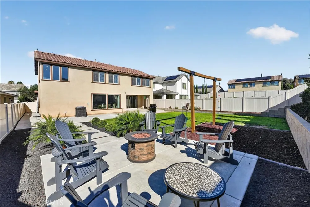 1754 Boysen Beaumont, CA 92223