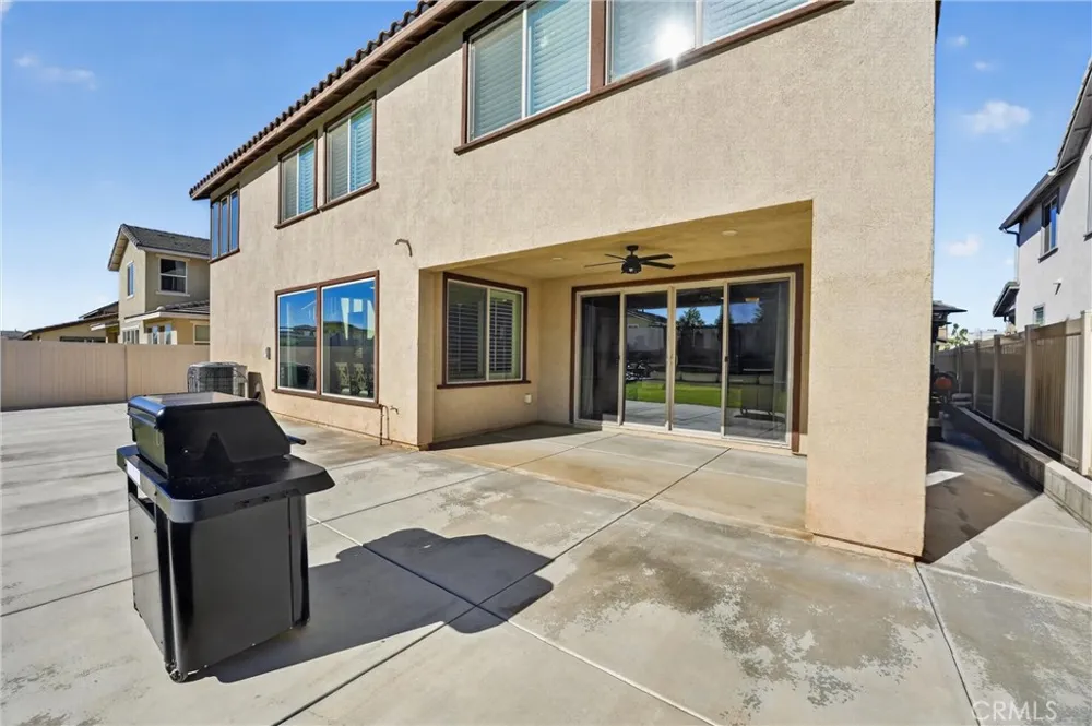 1754 Boysen Beaumont, CA 92223