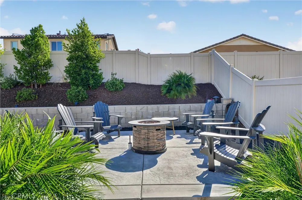 1754 Boysen Beaumont, CA 92223