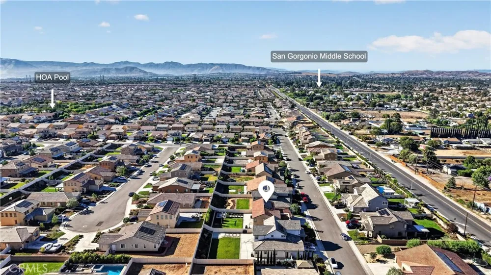 1754 Boysen Beaumont, CA 92223