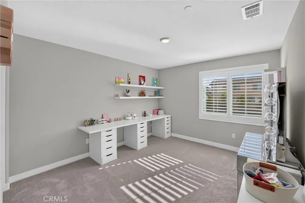 1754 Boysen Beaumont, CA 92223