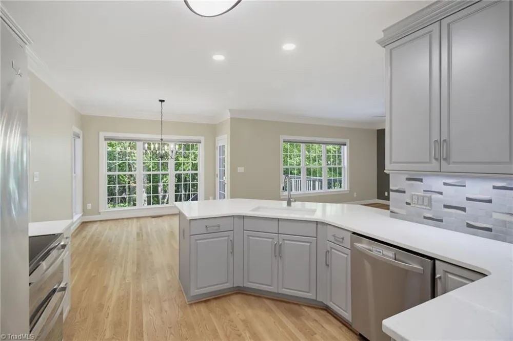 814 Troublesome Creek Drive Greensboro, NC 27455