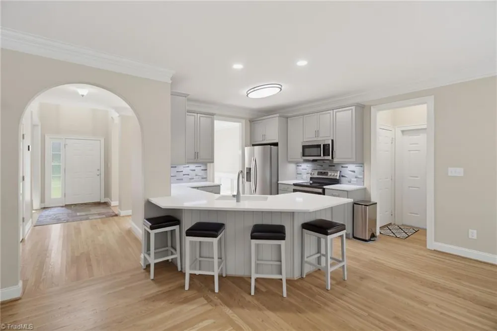 814 Troublesome Creek Drive Greensboro, NC 27455