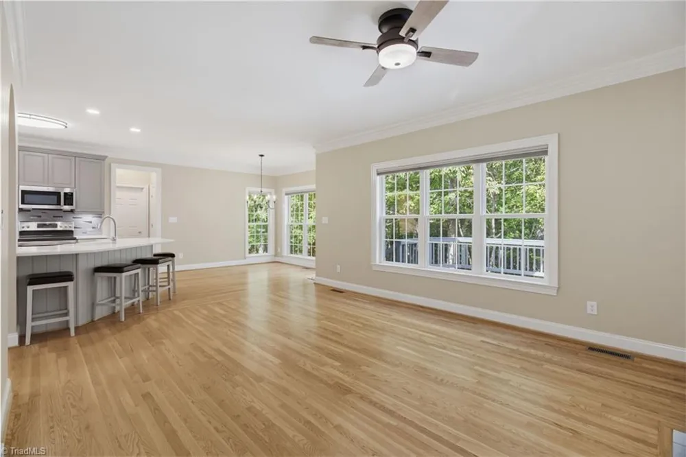 814 Troublesome Creek Drive Greensboro, NC 27455