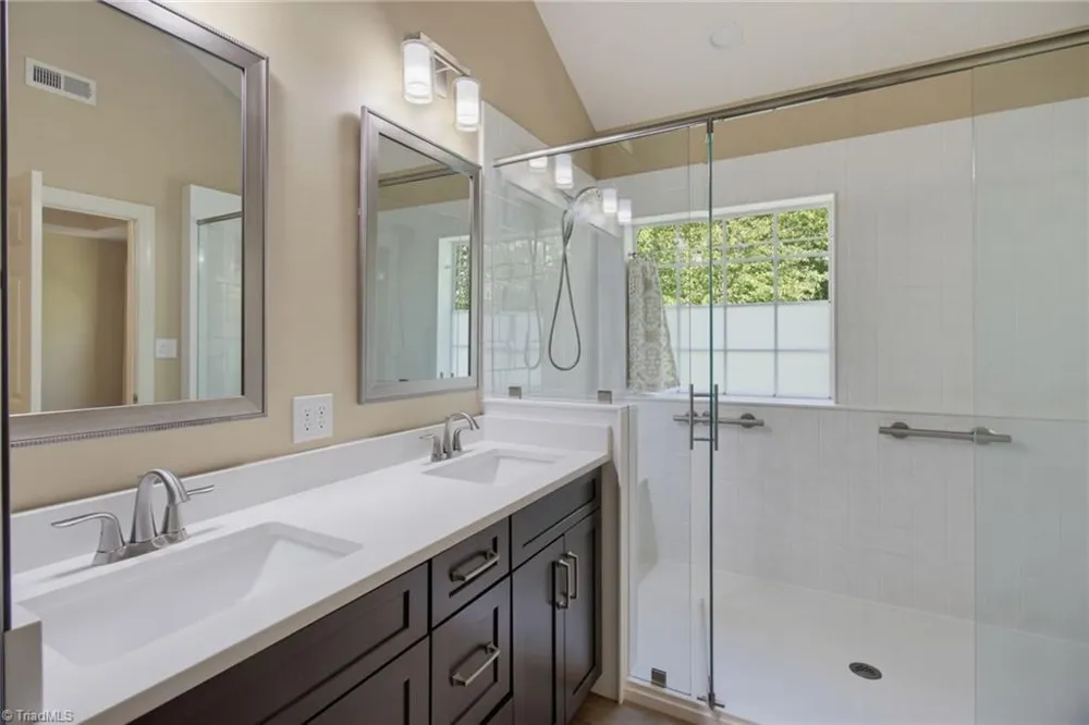 814 Troublesome Creek Drive Greensboro, NC 27455