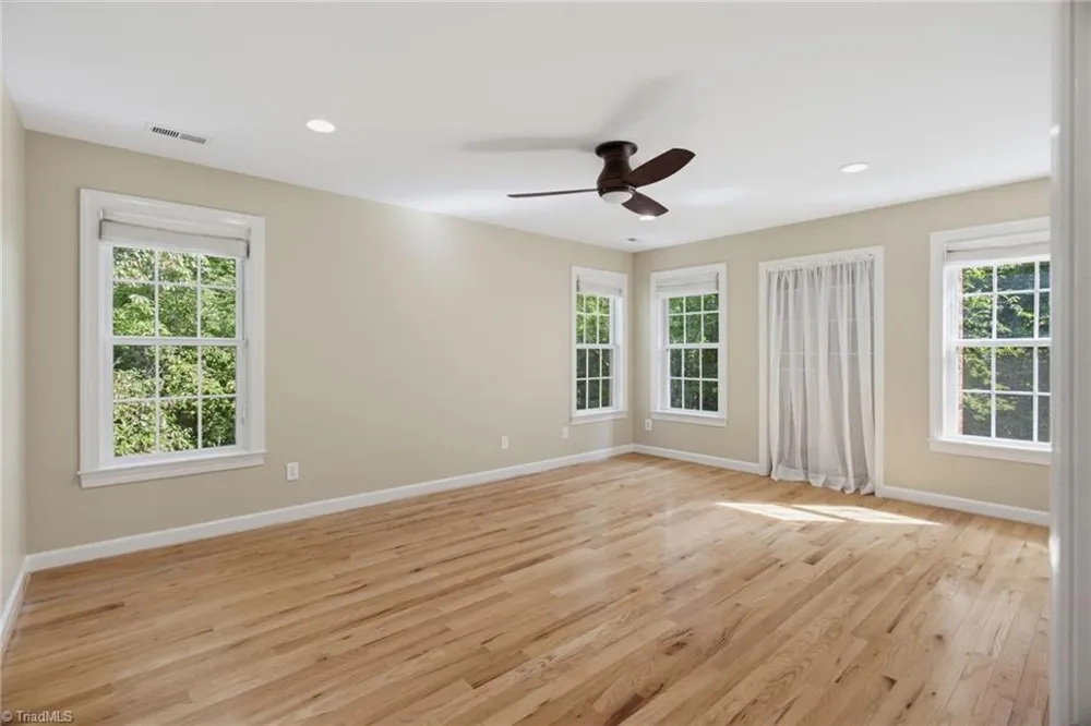 814 Troublesome Creek Drive Greensboro, NC 27455