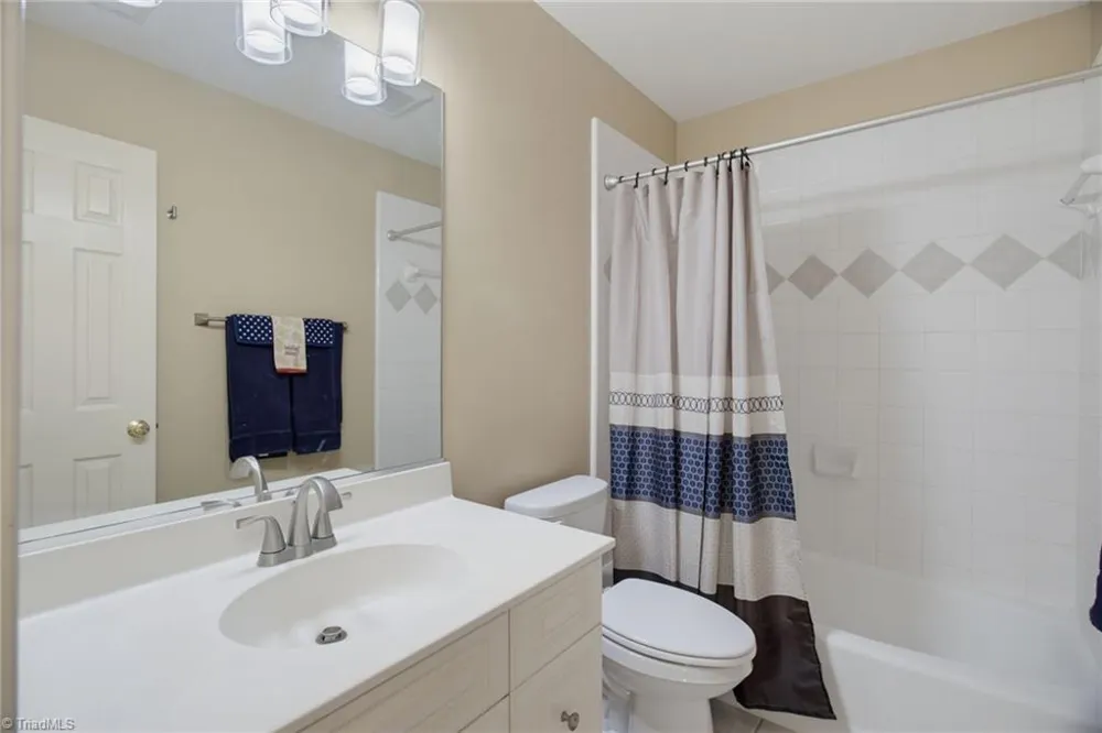814 Troublesome Creek Drive Greensboro, NC 27455