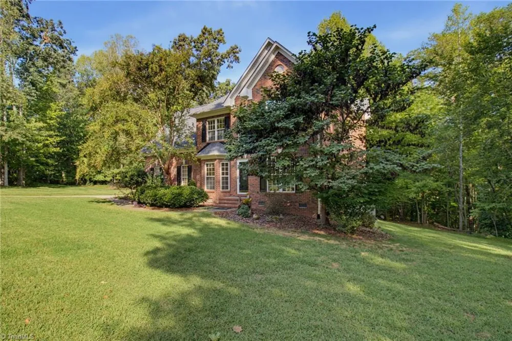 814 Troublesome Creek Drive Greensboro, NC 27455
