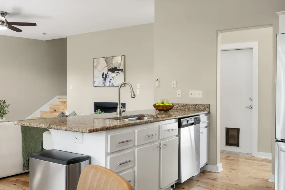 2114 Goodrich Avenue #7 Austin, TX 78704