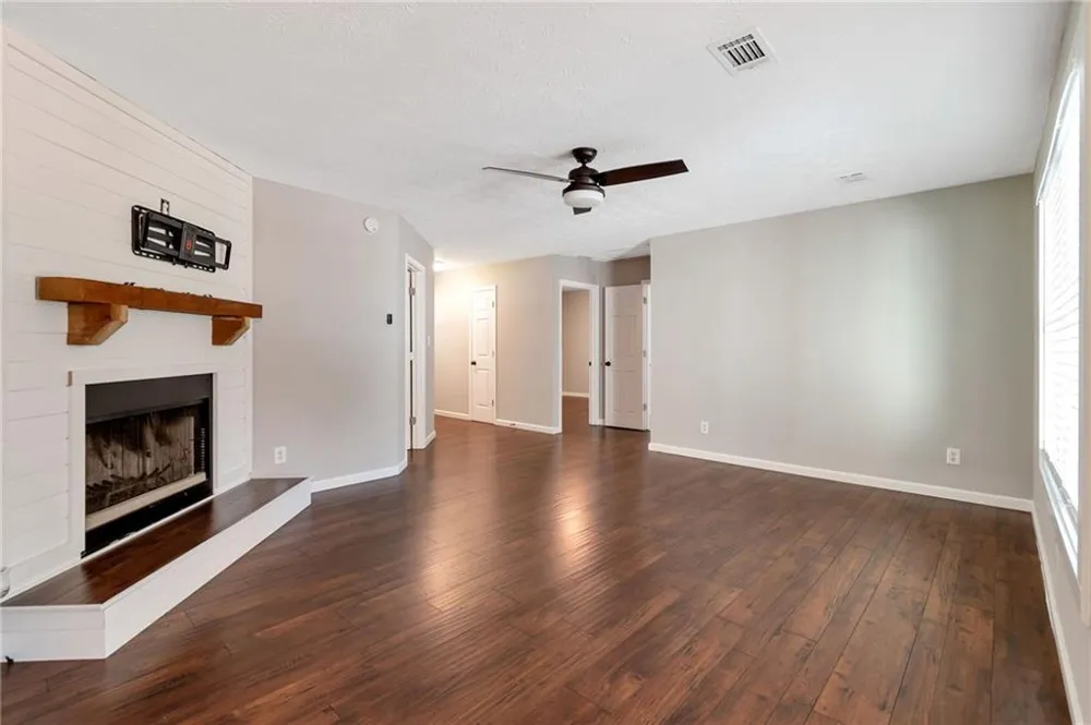 3245 Marine Road Cumming, GA 30041